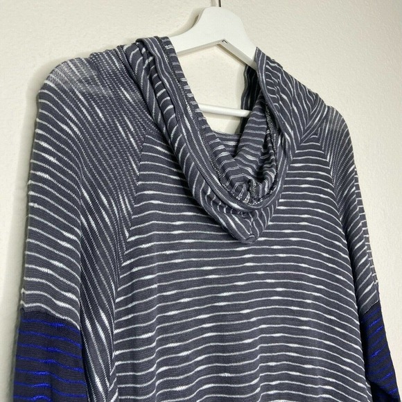 Vintage Havana Lightweight Hooded Sweater - Picture 7 of 9